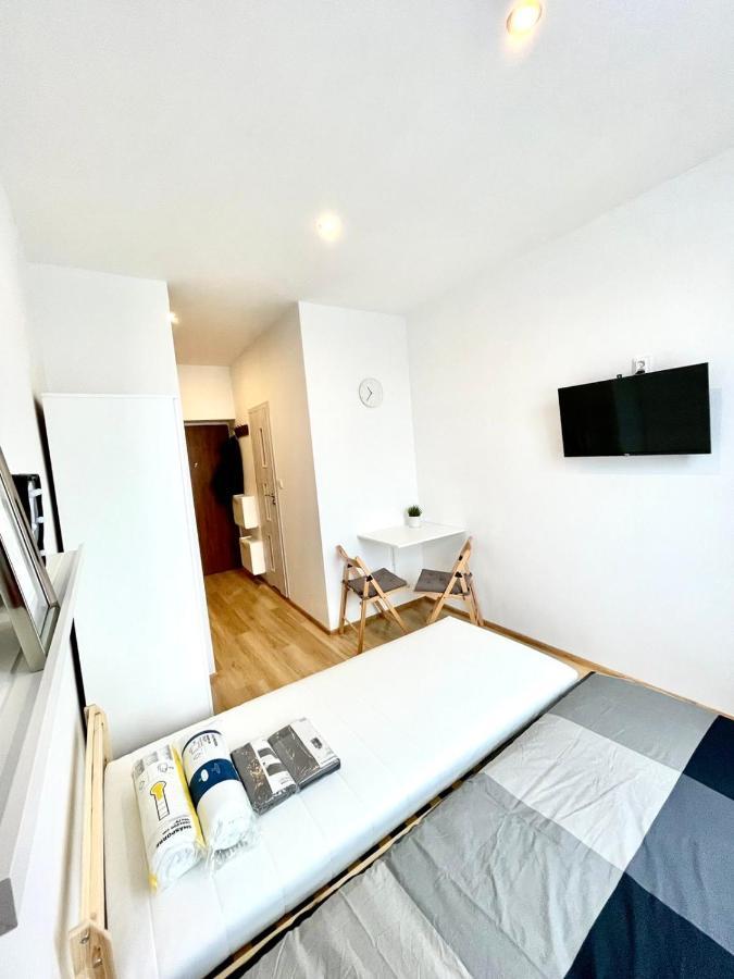 Sleep And Go Apartment - Free Parking Katowice Extérieur photo